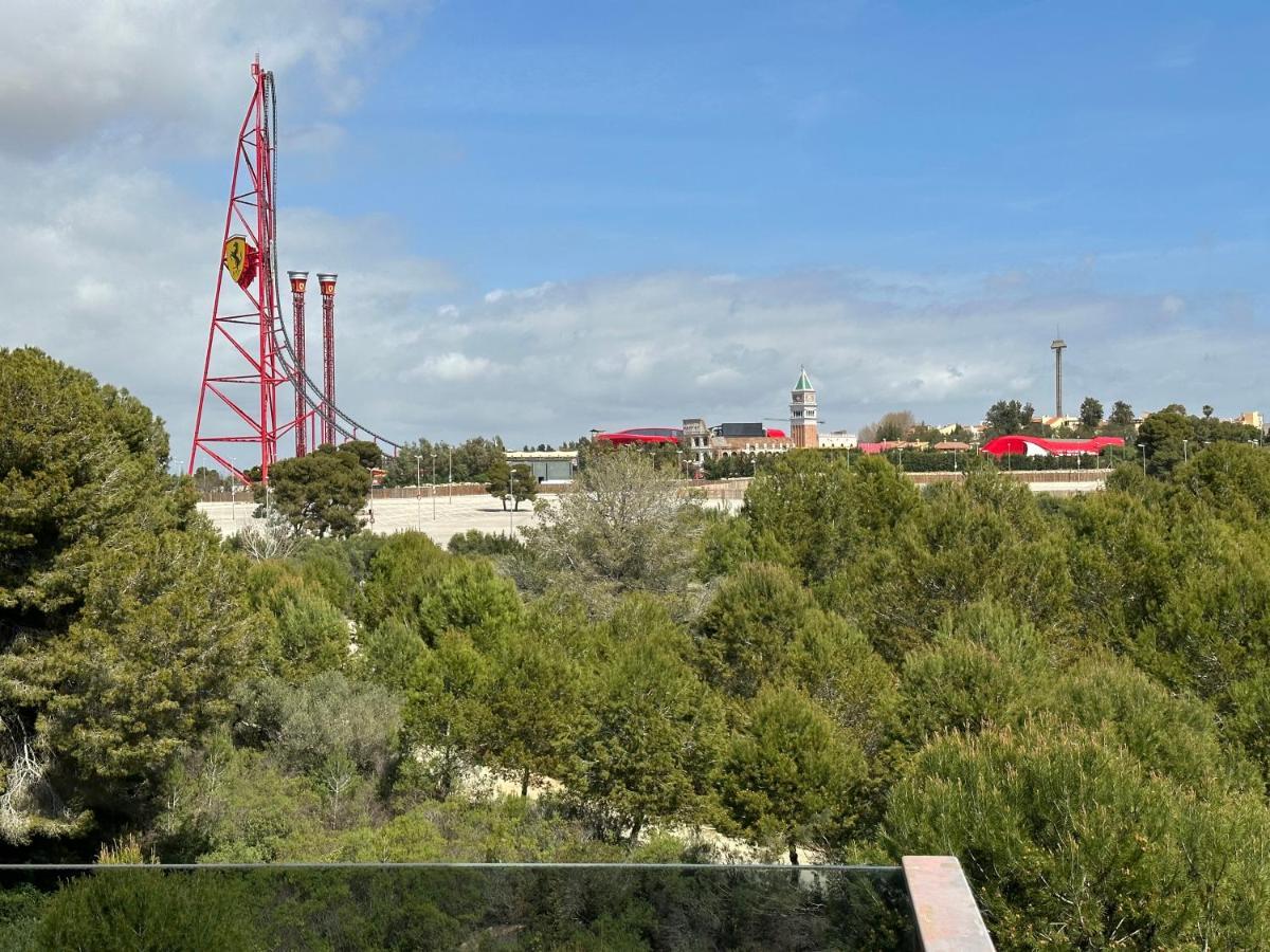Paradise Village Port Aventura Salou Exteriör bild